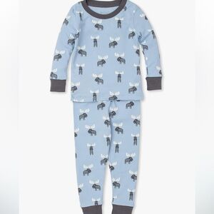 KISSY KISSY LOVE Size 2 boys Pajamas MOOSE TRACKS